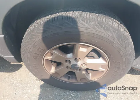 2007 Ford Escape Xlt z USA, uszkodzony, nr VIN 1FMYU03Z77KA98763